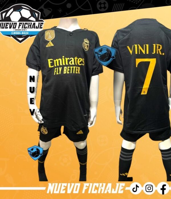 Real Madrid tercera equipacion 23/24 Vinicius Jr