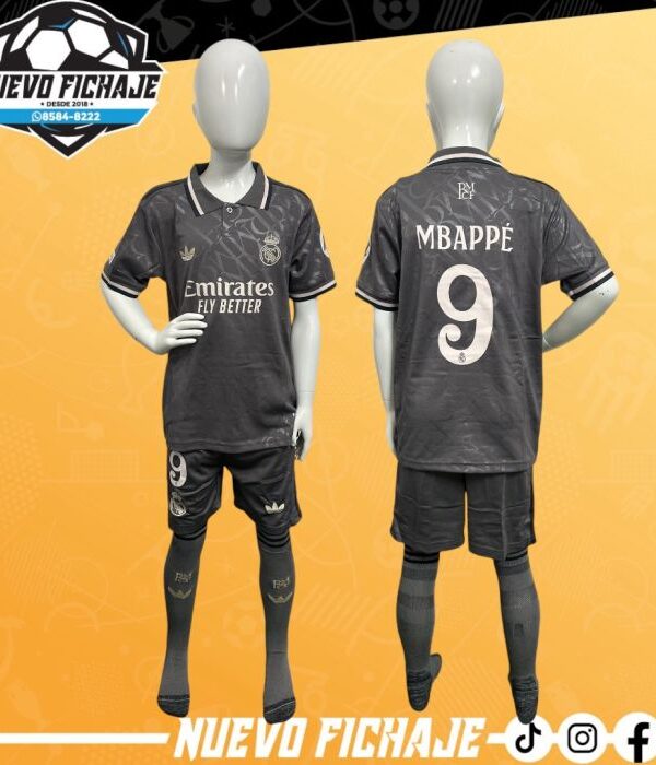 Real Madrid tercera equipacion 24/25 Mbappe