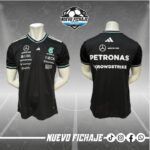 Mercedes F1 Negra Cuello V