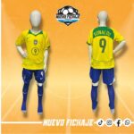 Ronaldo niño Brasil local 04/04