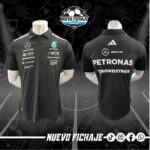 Mercedes F1 Negra Cuello Tipo Polo