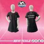 Mercedes F1 negra cuello redondo Mujer