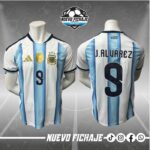 Julian Alvarez Adulto Argentina 26/26 Local Fan