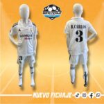 Roberto Carlos niño Real Madrid 02/03 Local