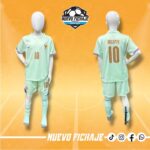 Mbappe niño Francia Visita Mundial 2026